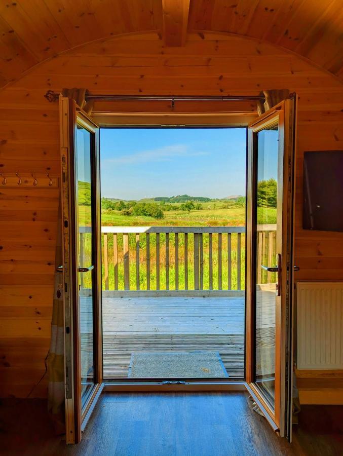 Pond View Pod 3 With Private Hot Tub -Fife - Loch Leven - Lomond Hills Villa Kelty Exterior photo